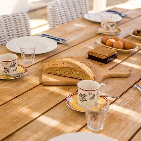 Villa Blue Sapphire *