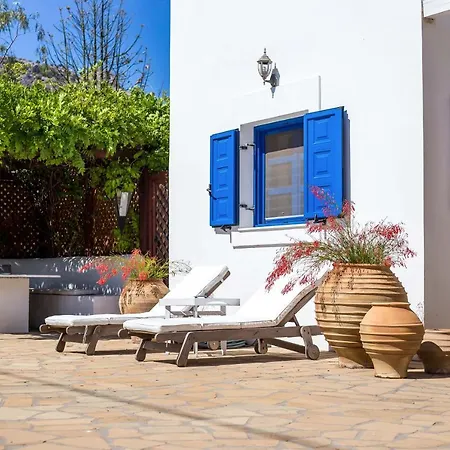 Blue Sapphire Villa Pefki