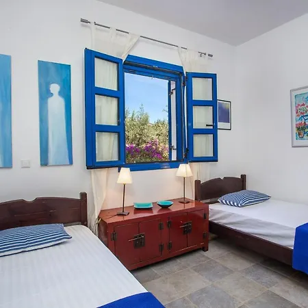 Villa Blue Sapphire
