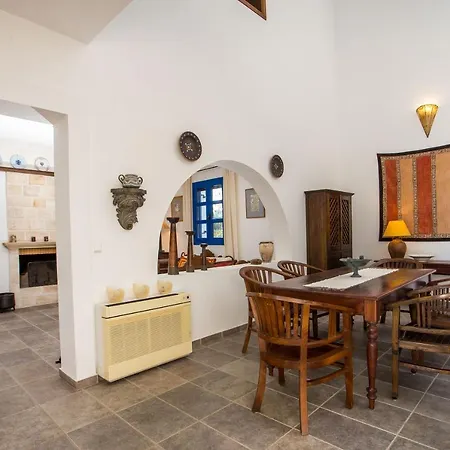 Blue Sapphire Villa Pefki