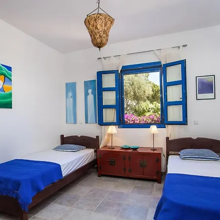 Blue Sapphire Villa Pefki