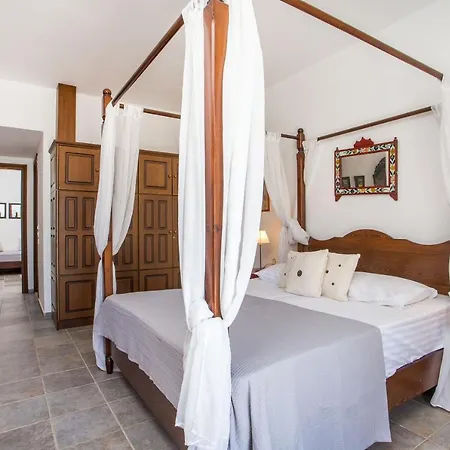 Blue Sapphire Villa Pefki