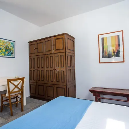 Blue Sapphire * Pefki