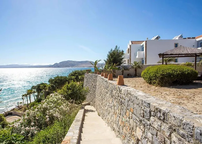 Blue Sapphire Villa *