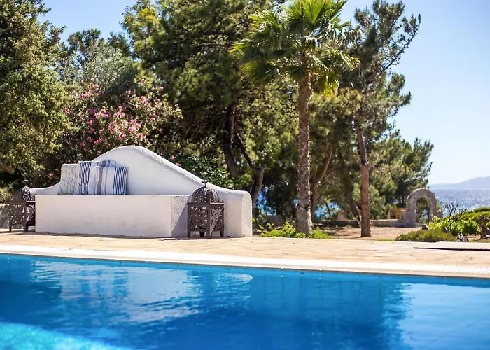 Blue Sapphire * Pefki (Rhodes)