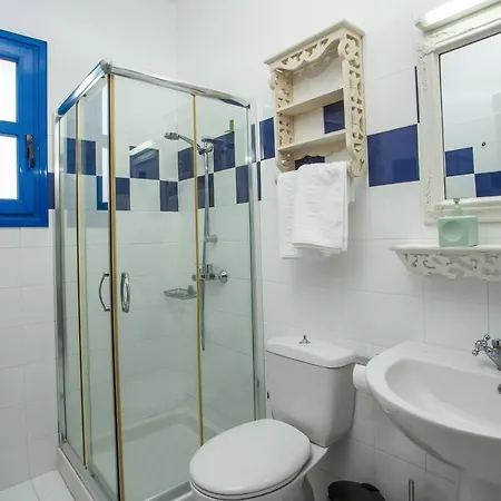 Vila Blue Sapphire Pefki