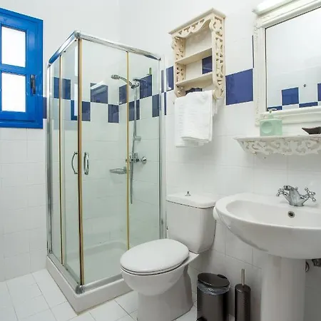 Blue Sapphire Vila